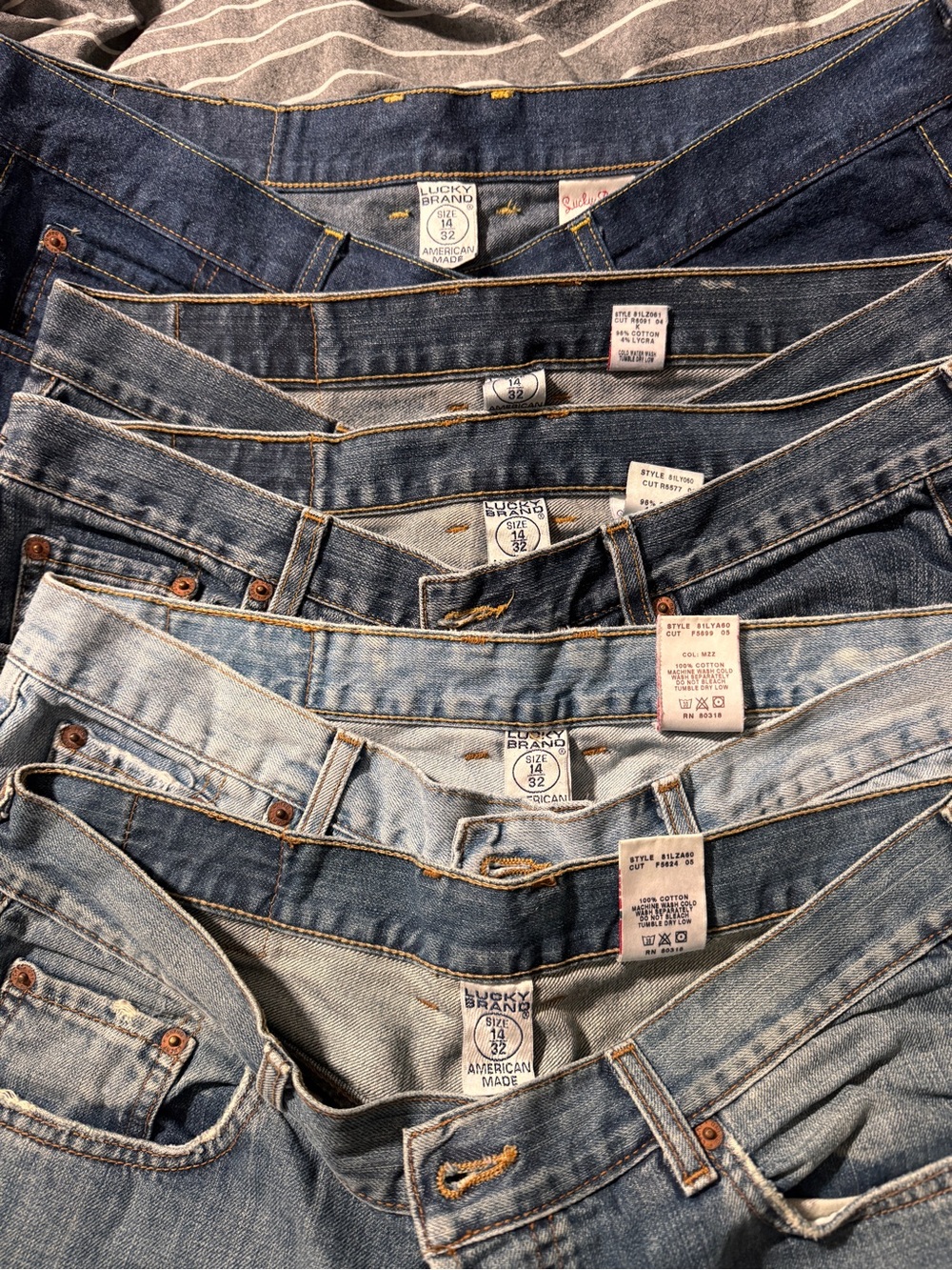 Lot of 5 Lucky Brand Easy Rider jeans